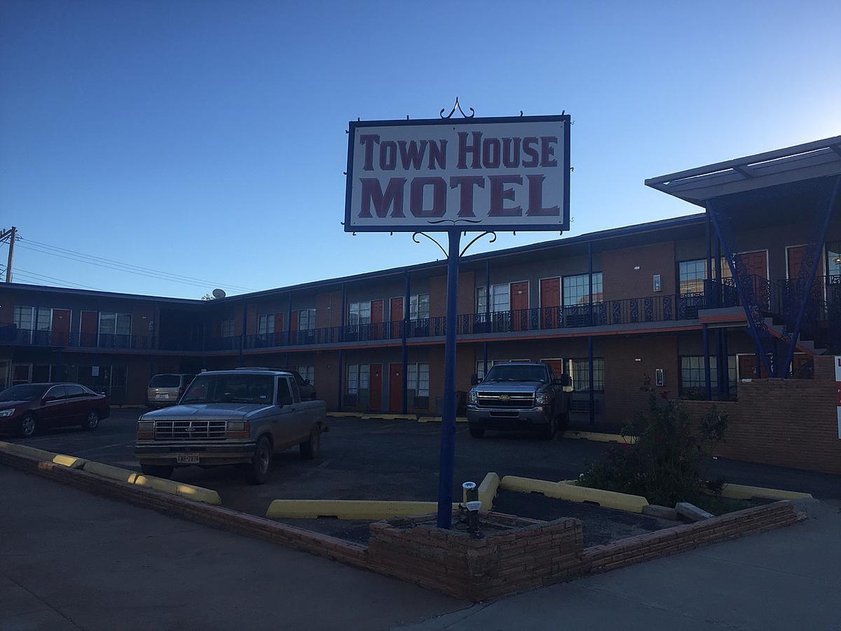 Townhouse Motel Guthrie Экстерьер фото