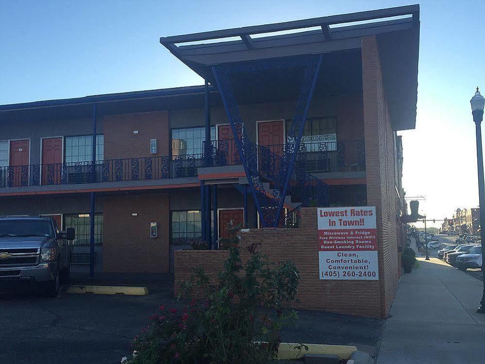 Townhouse Motel Guthrie Экстерьер фото