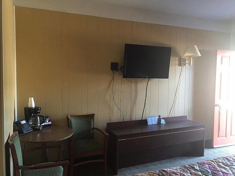 Townhouse Motel Guthrie Экстерьер фото